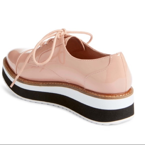 Oxfords size 7M brought them I am a size 7 wide these fit more of 61/2 - Picture 13 of 14